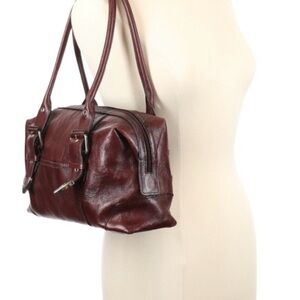 Wilsons Leather Rich Maroon/Brown Shoulder Bag pre-owned.
